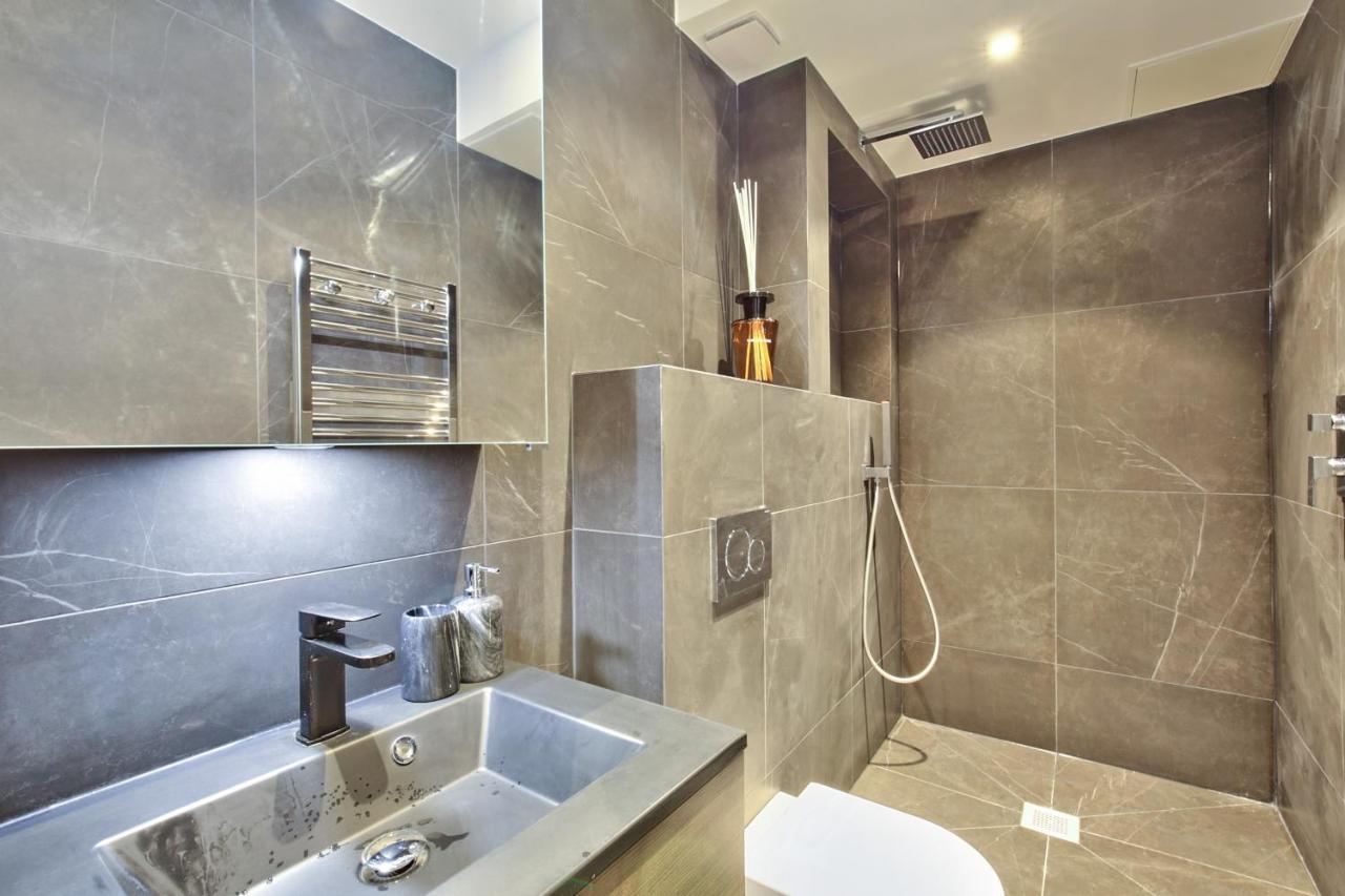 70 - Authentic Parisian Flat Apartment Ngoại thất bức ảnh