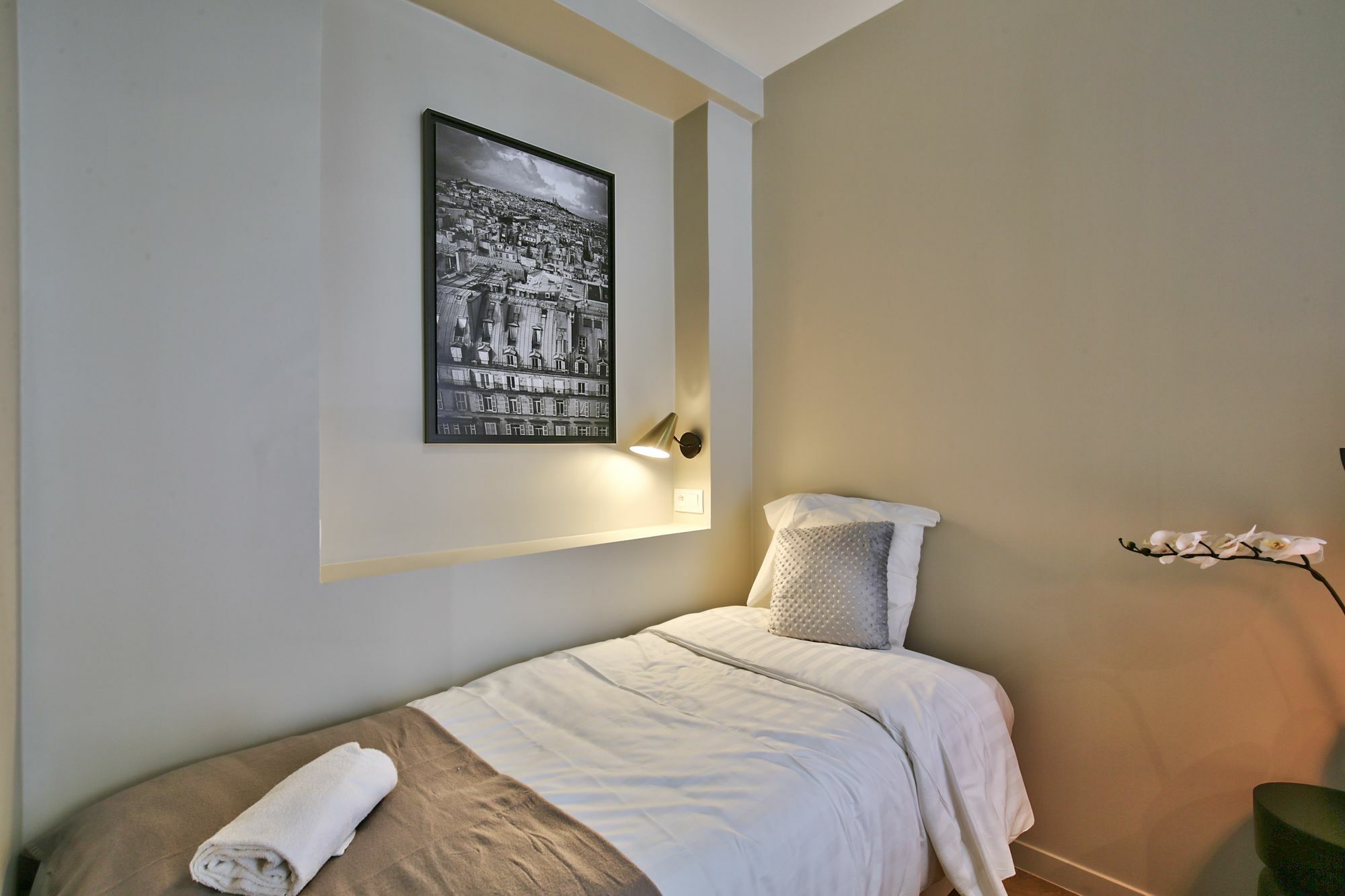 70 - Authentic Parisian Flat Apartment Ngoại thất bức ảnh